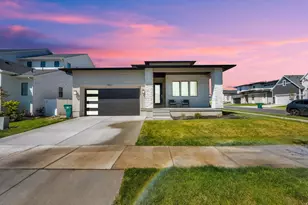 1612 W Maple Brook Ln, Riverton, UT 84065 - Photo 1