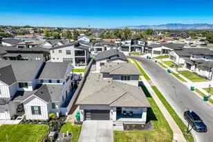 1612 W Maple Brook Ln, Riverton, UT 84065 - Photo 44