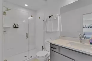 301 W Azure Sky Ln N, Salt Lake City, UT 84103 - Photo 10