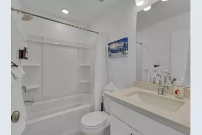 301 W Azure Sky Ln N, Salt Lake City, UT 84103 - Photo 12