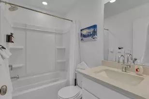 301 W Azure Sky Ln N, Salt Lake City, UT 84103 - Photo 12