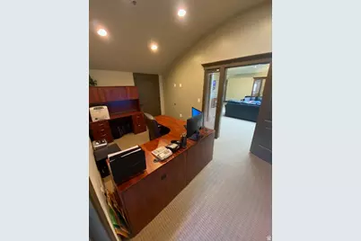 6412 S 900 E #101, Murray, UT 84121 - Photo 18