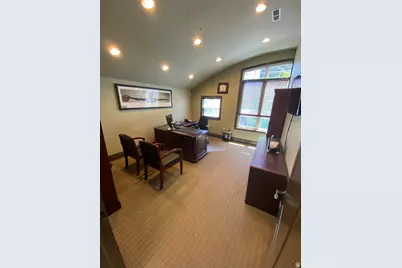 6412 S 900 E #101, Murray, UT 84121 - Photo 16