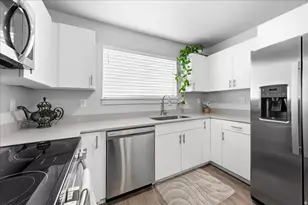 1167 E Telegraph St, Washington, UT 84780 - Photo 2