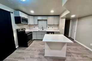 827 N 200 W, Tooele, UT 84074 - Photo 16