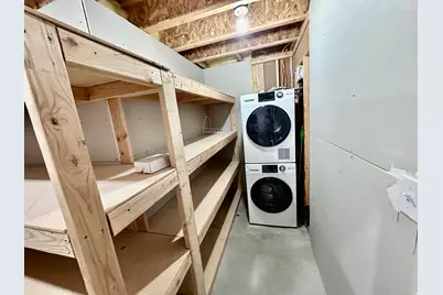 827 N 200 W, Tooele, UT 84074 - Photo 24