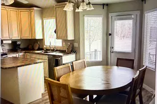 827 N 200 W, Tooele, UT 84074 - Photo 4