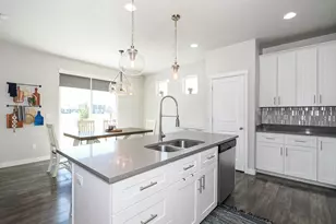 957 W McKenna Rd S, Bluffdale, UT 84065 - Photo 10