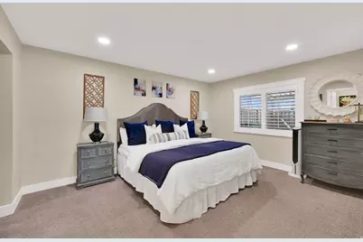 1171 N 725 W, Centerville, UT 84014 - Photo 16