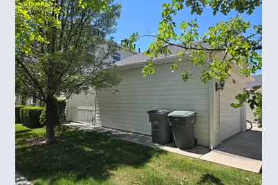 11431 S Lake Falls Rd W, South Jordan, UT 84009 - Photo 4
