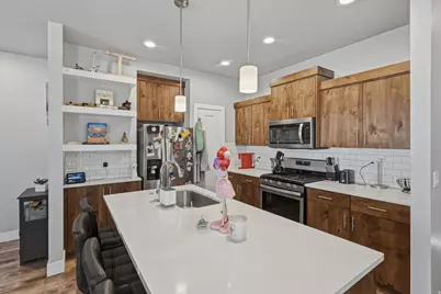 498 W 2200 N, Layton, UT 84041 - Photo 26