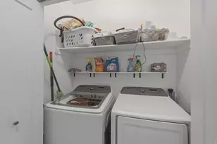 498 W 2200 N, Layton, UT 84041 - Photo 8