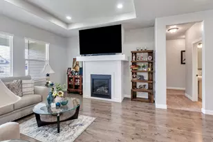 701 S Crooket Post Way W, Saratoga Springs, UT 84045 - Photo 6