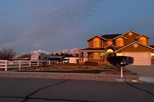 13691 S 3160 W, Riverton, UT 84065 - Photo 8