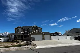 13691 S 3160 W, Riverton, UT 84065 - Photo 4