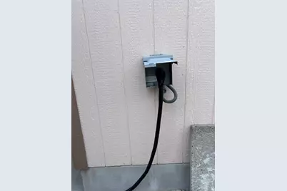 13691 S 3160 W, Riverton, UT 84065 - Photo 40