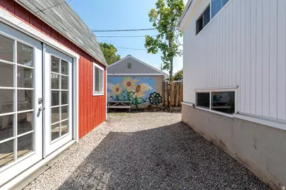 743 E 900 S, Salt Lake City, UT 84105 - Photo 24