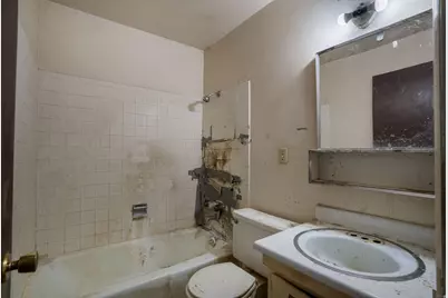 1092 E Platinum Way, Sandy, UT 84094 - Photo 14