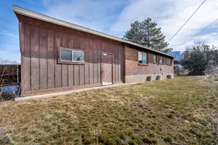 1092 E Platinum Way, Sandy, UT 84094 - Photo 28