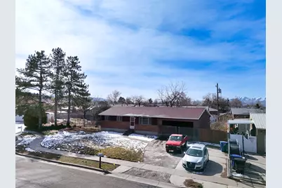 1092 E Platinum Way, Sandy, UT 84094 - Photo 32