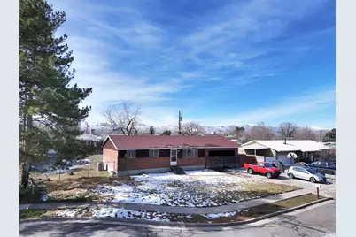 1092 E Platinum Way, Sandy, UT 84094 - Photo 34