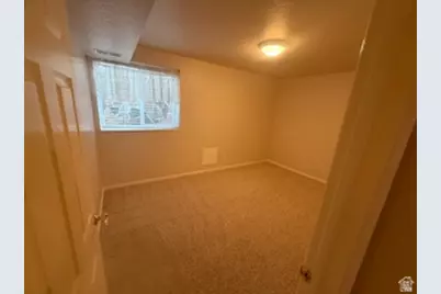 150 E 600 N #202, Kaysville, UT 84037 - Photo 18