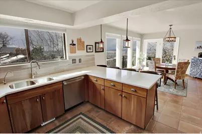 1812 E Beus Dr, Ogden, UT 84403 - Photo 6