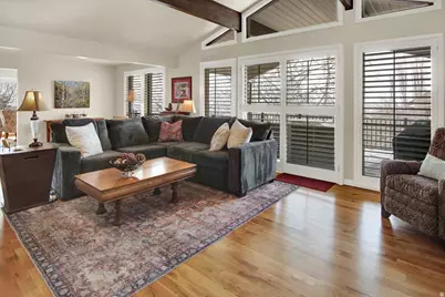 1812 E Beus Dr, Ogden, UT 84403 - Photo 4