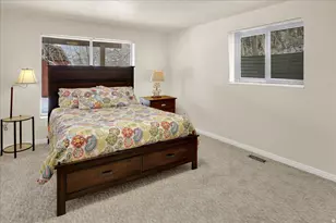 1812 E Beus Dr, Ogden, UT 84403 - Photo 24