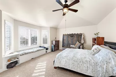 1842 E Rouen Cir, Holladay, UT 84117 - Photo 10