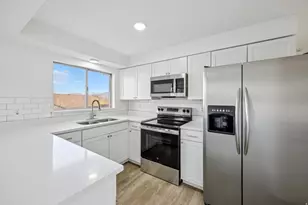 3020 W Rosa Vista Dr, Taylorsville, UT 84129 - Photo 2