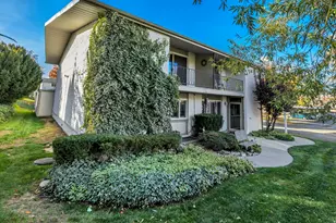 1740 E 4900 S, Holladay, UT 84117 - Photo 26