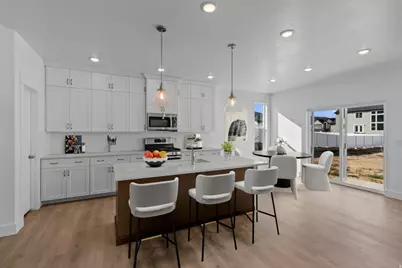 263 E 690 N, Providence, UT 84332 - Photo 4