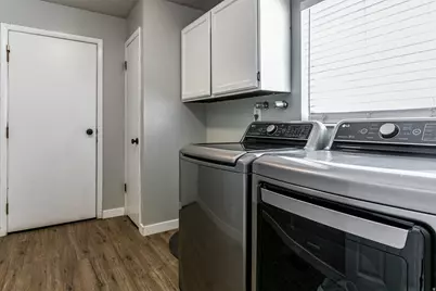 2063 W Chateau Ave S, Taylorsville, UT 84129 - Photo 12