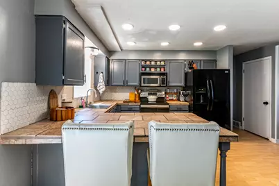 2063 W Chateau Ave S, Taylorsville, UT 84129 - Photo 8