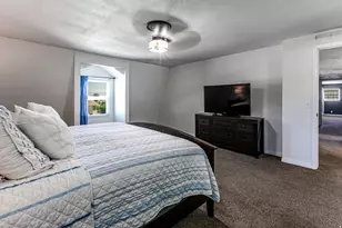 2063 W Chateau Ave S, Taylorsville, UT 84129 - Photo 20