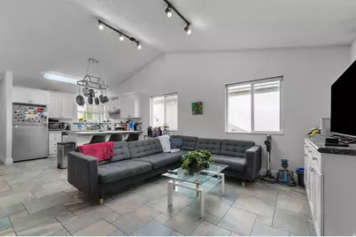 401 W Election Rd S, Draper, UT 84020 - Photo 20