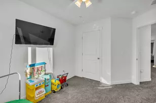 291 E Serenity Ave, Tooele, UT 84074 - Photo 10