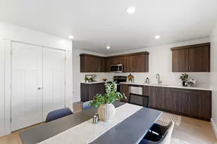 1621 N Angel St W, Layton, UT 84041 - Photo 28