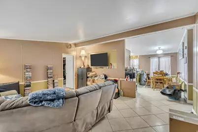 276 E Hidden View Dr #98, Sandy, UT 84070 - Photo 8