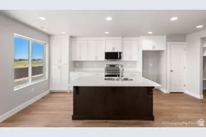 535 W 2530 N #6, Cedar City, UT 84721 - Photo 4