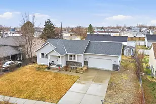 847 E Uintah Ave, Tooele, UT 84074 - Photo 1