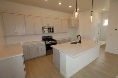 7264 S Hidden Hills Dr, Copperton, UT 84006 - Photo 4