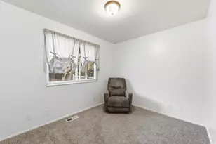 7880 S Palladium Dr W, West Jordan, UT 84088 - Photo 12