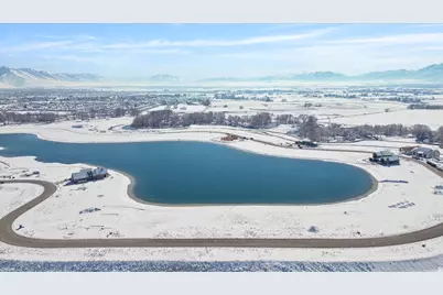 1302 Willow Lakes Dr #106, Logan, UT 84321 - Photo 12