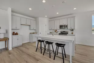 6976 S Skyloop Dr W, West Jordan, UT 84081 - Photo 14