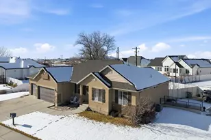 1780 W Maple St, Mapleton, UT 84664 - Photo 6