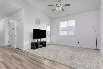 1094 N 3980 W #301, Lehi, UT 84048 - Photo 6
