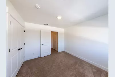 135 E 730 N, Tooele, UT 84074 - Photo 18