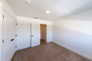 135 E 730 N, Tooele, UT 84074 - Photo 18